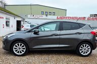 Ford Fiesta 1.0T TITANIUM 5 DOOR.. LOOK! ONLY 24000 MILES! SAT NAV! BLUETOOTH! 6