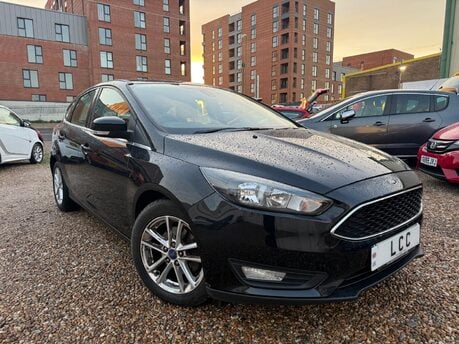 Ford Focus ZETEC..SATELLITE  NAVIGATION..1 PREVIOUS OWNER..£20:00 R/TAX 