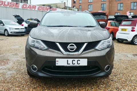 Nissan Qashqai 1.2 TEKNA DIG-T FULL HISTORY! 360 CAMERA.. SAT NAV ! GLASS ROOF 7