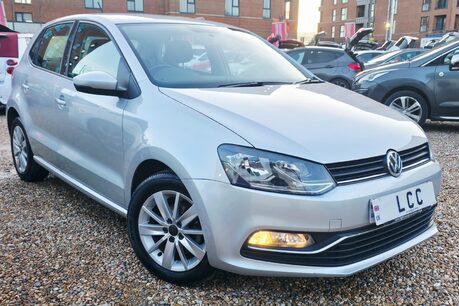 Volkswagen Polo 1.2 SE TSI AUTOMATIC.. 10 MAIN DEALER SERVICES.. £20 R/TAX..1OWNER 