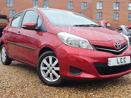 Toyota Yaris 1.3 VVT-I TR LOOK! JUST 38000 MILES! LOW INSURANCE! AIR CON