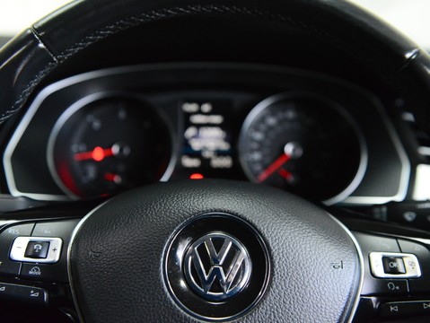 Volkswagen Passat SE BUSINESS TDI BLUEMOTION TECHNOLOGY 38