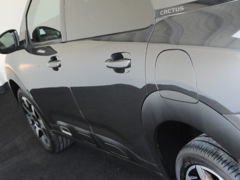 Citroen C4 Cactus PURETECH FLAIR S/S 8