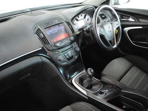 Vauxhall Insignia SRI NAV CDTI ECOFLEX S/S 10