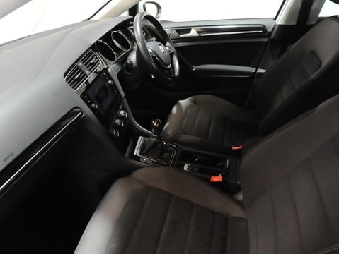 Volkswagen Golf GT TDI BLUEMOTION TECHNOLOGY 11