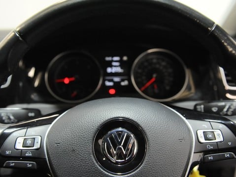 Volkswagen Golf GT TDI BLUEMOTION TECHNOLOGY 19