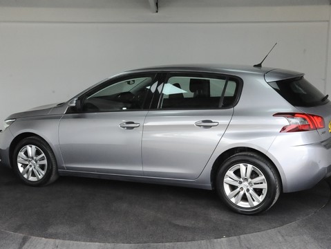 Peugeot 308 BLUE HDI S/S ACTIVE 4