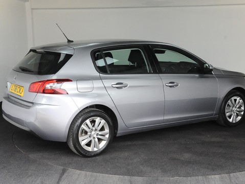 Peugeot 308 BLUE HDI S/S ACTIVE 11
