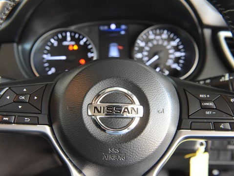 Nissan Qashqai DCI ACENTA PREMIUM 19