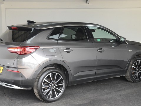 Vauxhall Grandland X ELITE NAV 12