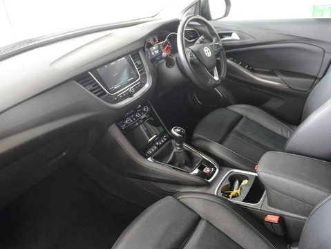 Vauxhall Grandland X ELITE NAV 21