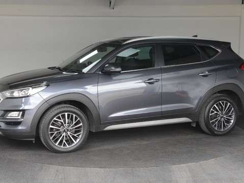 Hyundai TUCSON T-GDI PREMIUM 1