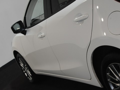 Mazda 2 SPORT NAV MHEV 8