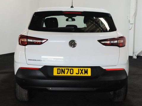 Vauxhall Grandland X SE 8