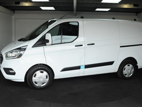 Ford Transit Custom 340 TREND ECOBOOST 1