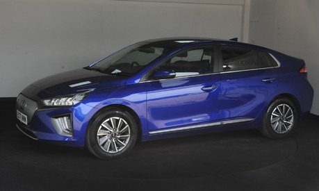 Hyundai IONIQ PREMIUM