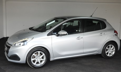 Peugeot 208 PURETECH ACTIVE