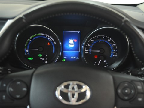 Toyota Auris VVT-I ICON TECH 36