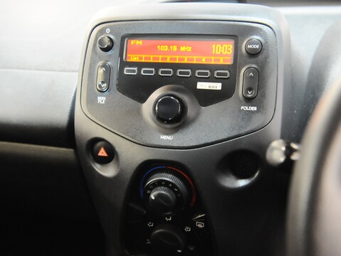 Toyota Aygo VVT-I X 32