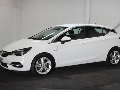 Vauxhall Astra SRI NAV 1