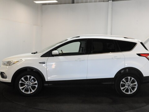 Ford Kuga TITANIUM 2