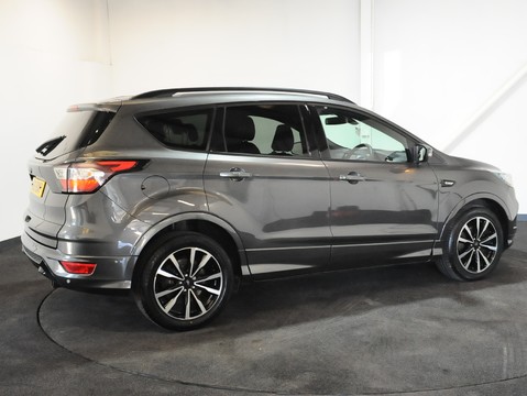 Ford Kuga ST-LINE 12