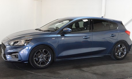 Ford Focus ST-LINE