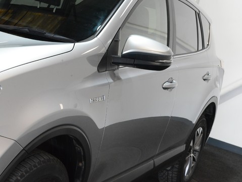 Toyota Rav 4 VVT-I ICON TSS 19