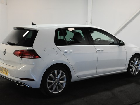 Volkswagen Golf GT TDI DSG 10