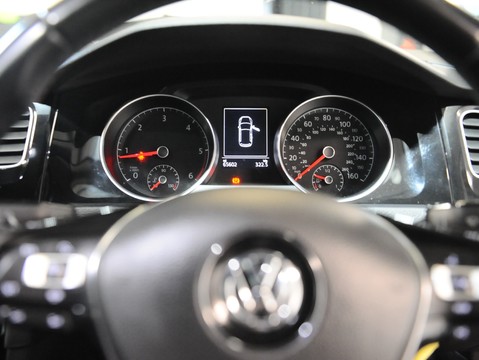 Volkswagen Golf GT TDI DSG 33