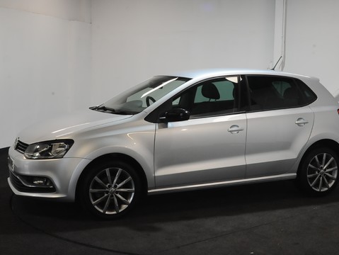 Volkswagen Polo SE DESIGN TSI 1