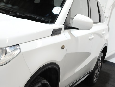 Suzuki Vitara SZ4 20