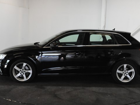 Audi A3 SPORTBACK E-TRON 3