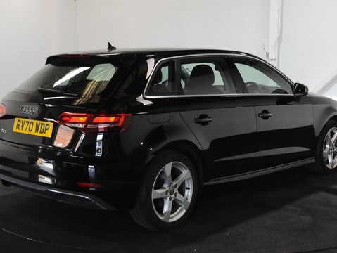 Audi A3 SPORTBACK E-TRON 6