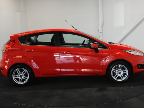 Ford Fiesta ZETEC 13