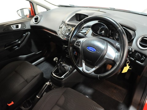 Ford Fiesta ZETEC 30