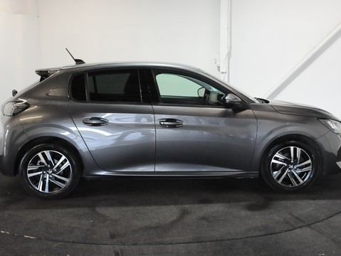 Peugeot 208 PURETECH ALLURE PREMIUM S/S 10