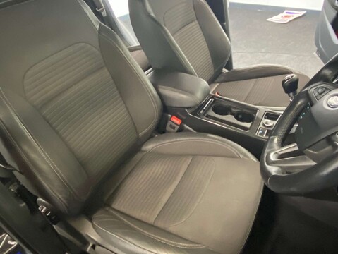 Ford Kuga 1.5 Kuga Titanium TDCI 5dr 35