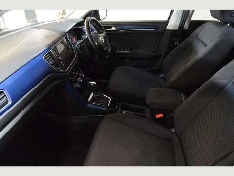 Volkswagen T-Roc 1.5 T-Roc United TSi Evo Semi-Auto 5dr 27