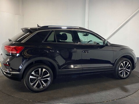 Volkswagen T-Roc 1.5 T-Roc United TSi Evo Semi-Auto 5dr 7