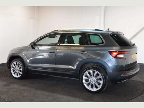 Skoda Karoq 2.0 Karoq SE L TDI SCR 4x4 Semi-Auto 4WD 5dr 5