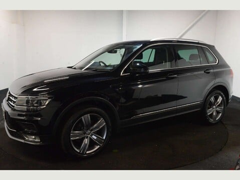 Volkswagen Tiguan 2.0 Tiguan SEL TDI BlueMotion Technology 4Motion Semi-Auto 4WD 5dr 1