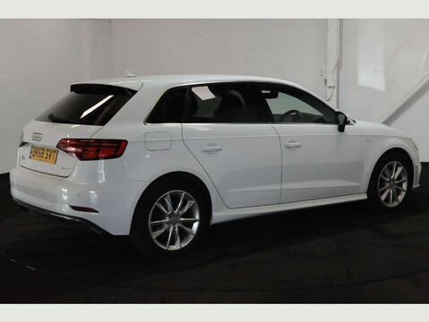 Audi A3 1.4 A3 e-tron Sportback Semi-Auto 5dr 10