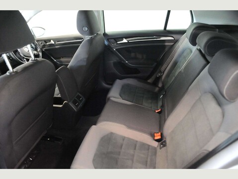 Volkswagen Golf 1.6 Golf GT TDI Semi-Auto 5dr 25