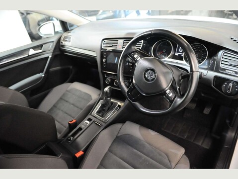 Volkswagen Golf 1.6 Golf GT TDI Semi-Auto 5dr 28