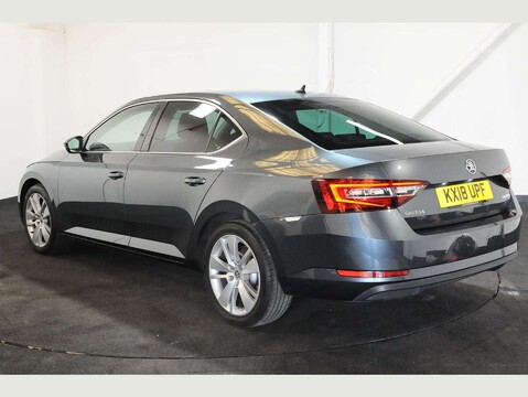 Skoda Superb 2.0 Superb SE L Executive TDI Semi-Auto 5dr 4