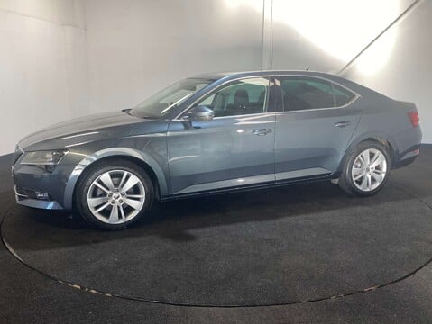 Skoda Superb 2.0 Superb SE L Executive TDI Semi-Auto 5dr 2