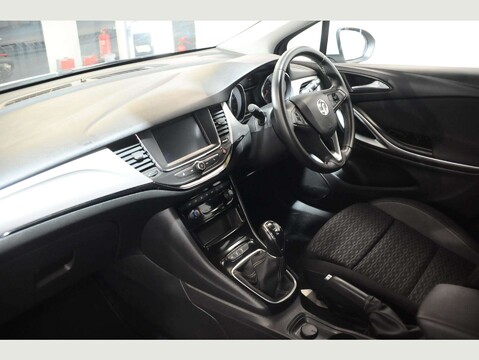 Vauxhall Astra 1.2 Astra SRi Nav T 5dr 23