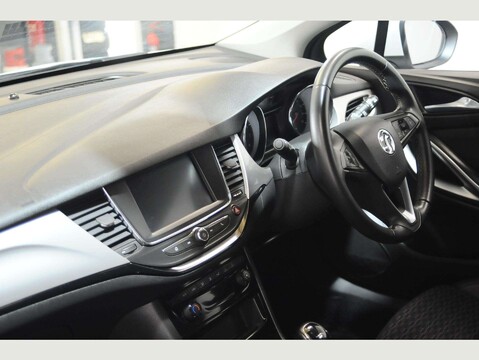 Vauxhall Astra 1.2 Astra SRi Nav T 5dr 24