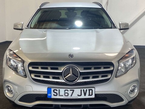 Mercedes-Benz GLA 1.6 GLA 200 SE Executive 5dr 9